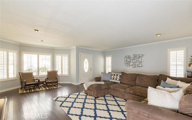 2120 Farrell Avenue, Redondo Beach, California 90278, 3 Bedrooms Bedrooms, ,2 BathroomsBathrooms,Residential,Sold,Farrell,SB17000194