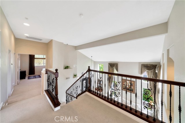 Detail Gallery Image 25 of 73 For 25652 Pacific Crest Dr, Mission Viejo,  CA 92692 - 4 Beds | 2/1 Baths