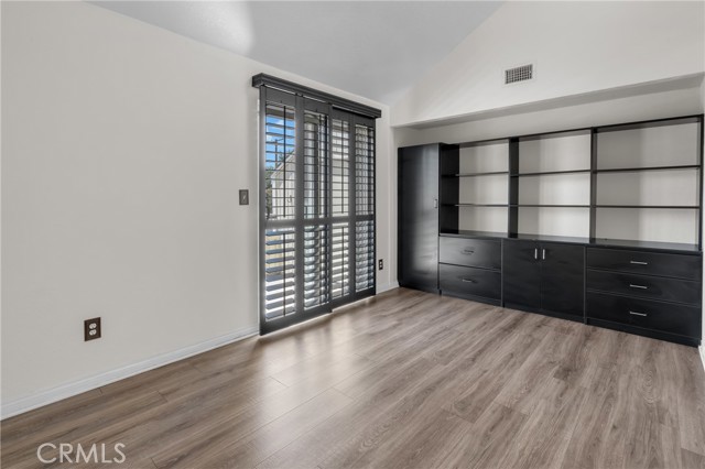 662 Sycamore Avenue, Claremont CA: https://media.crmls.org/medias/619f4152-2c72-4d84-9bfc-8a4448b4095b.jpg