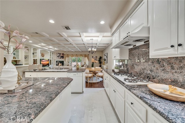 1768 Oakwood Avenue, Arcadia CA: https://media.crmls.org/medias/619f7249-050d-4f4c-b6f9-35df200547fd.jpg