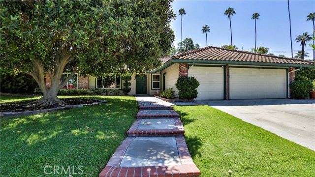 6376 Foster Dr, Riverside, CA 92506