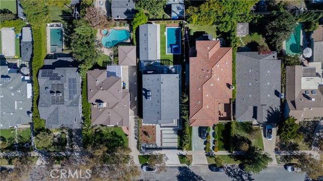 4118 North Wilkinson Avenue photo 53