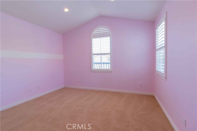 Detail Gallery Image 34 of 41 For 4684 Luna Ct, Calabasas,  CA 91302 - 4 Beds | 4/1 Baths