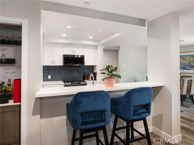 625 Esplanade, Redondo Beach, California 90277, 2 Bedrooms Bedrooms, 0 ,2 BathroomsBathrooms,Residential,For Sale,Esplanade,0,SB26109376
