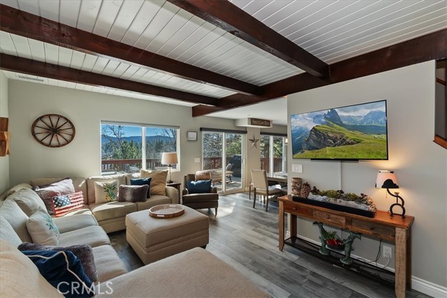 Detail Gallery Image 7 of 58 For 27565 North Bay Rd, Lake Arrowhead,  CA 92352 - 4 Beds | 4 Baths