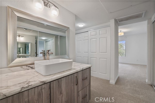 Detail Gallery Image 22 of 33 For 23515 Lyons #281,  Valencia,  CA 91355 - 2 Beds | 2 Baths