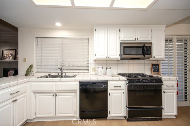 Detail Gallery Image 16 of 28 For 1131 Kimberly Pl, Redlands,  CA 92373 - 3 Beds | 2 Baths