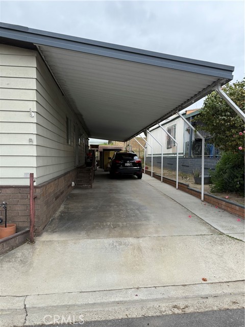 Image 24 of 26 For 2601 Victoria Street 373