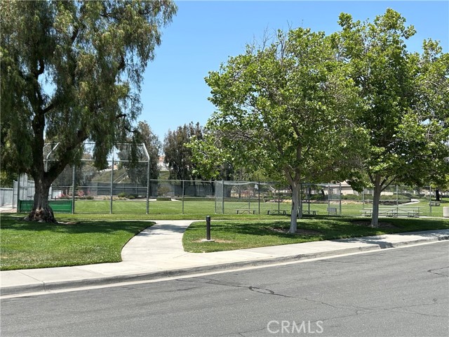 42401 Corte Villosa, Temecula CA: https://media.crmls.org/medias/61a462d7-9d69-4d07-bf01-a367b2dac72e.jpg