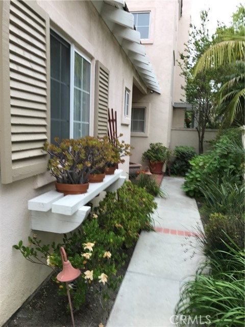 Detail Gallery Image 34 of 38 For 44 Blanco, Lake Forest,  CA 92610 - 4 Beds | 3 Baths