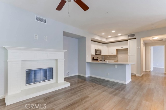 14 Taquitz, Irvine CA: https://media.crmls.org/medias/61a5086c-4281-482a-ae28-ffbca0a5e336.jpg