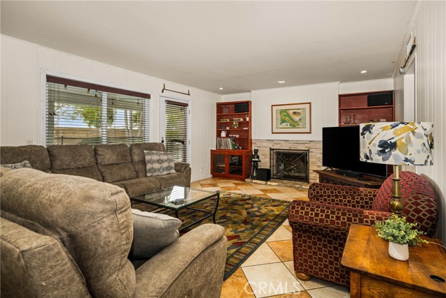 Detail Gallery Image 11 of 28 For 500 Brower Ave, Placentia,  CA 92870 - 3 Beds | 2/1 Baths