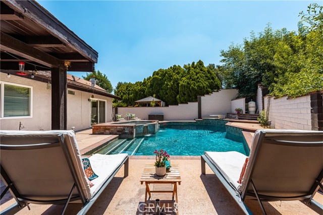 Detail Gallery Image 10 of 54 For 1520 E Newcrest Dr, West Covina,  CA 91792 - 3 Beds | 2 Baths