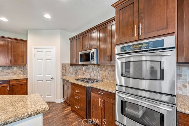 Detail Gallery Image 14 of 48 For 35811 Verde Vista, Wildomar,  CA 92595 - 5 Beds | 3 Baths