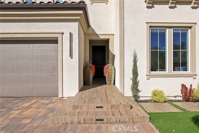 20535 W Bluebird Court, Porter Ranch CA: https://media.crmls.org/medias/61a637b7-fded-416d-a06d-fdcb38ea55f2.jpg