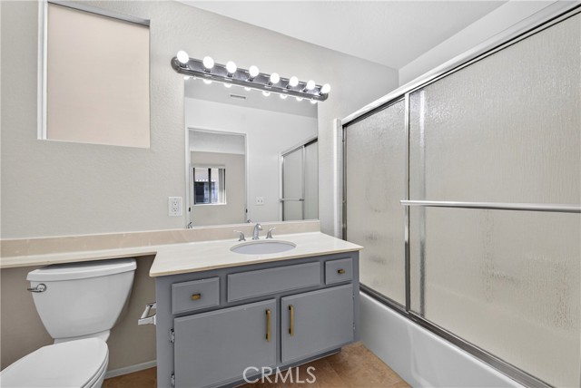 25 Willowcrest photo 18