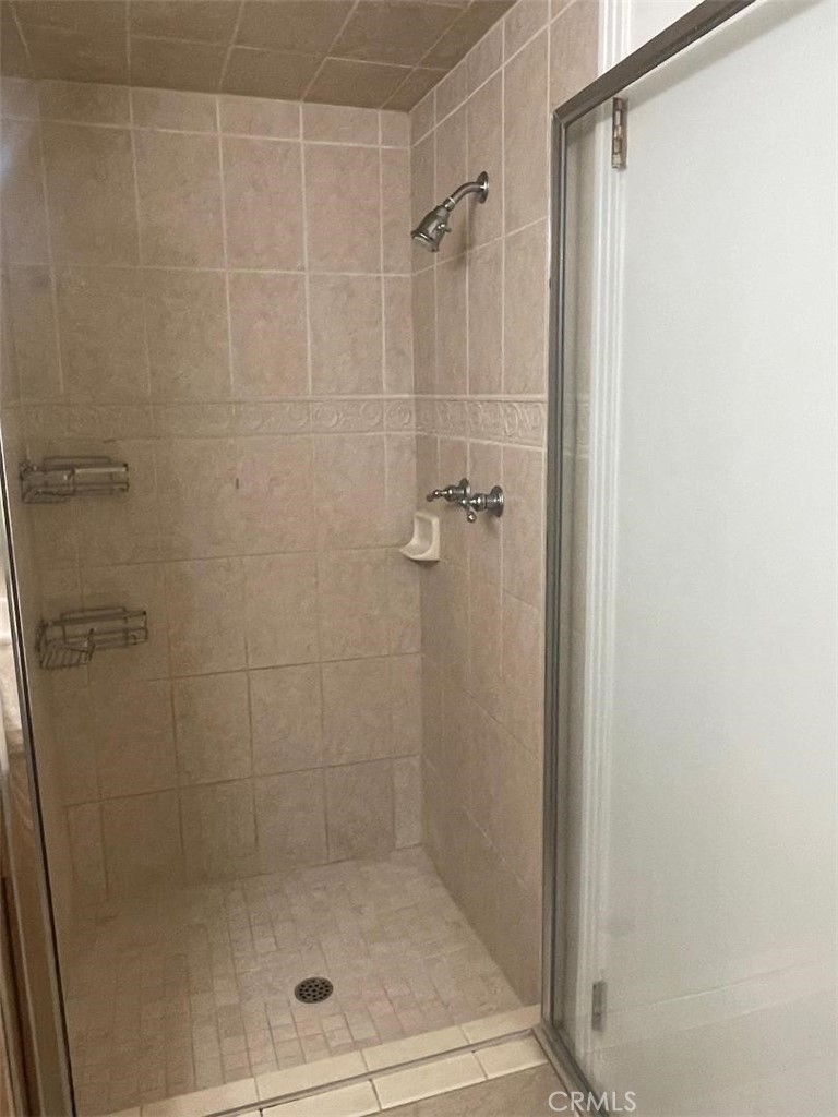 https://media.crmls.org/medias/61a742a0-3b21-45a3-a998-691193c78e05.jpg?preset=X-Large