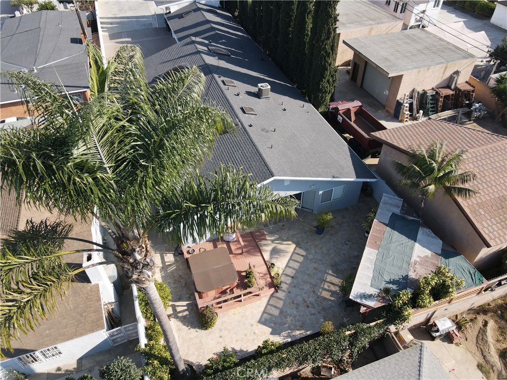 https://media.crmls.org/medias/61a74989-368b-4de2-9235-c9b3d144aa04.jpg?preset=X-Large