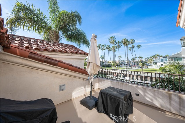 Detail Gallery Image 71 of 75 For 221 Rivo Alto Canal, Long Beach,  CA 90803 - 4 Beds | 5 Baths