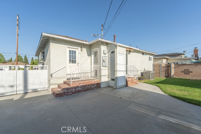 Detail Gallery Image 34 of 43 For 4333 Palo Verde, Lakewood,  CA 90713 - 3 Beds | 2 Baths