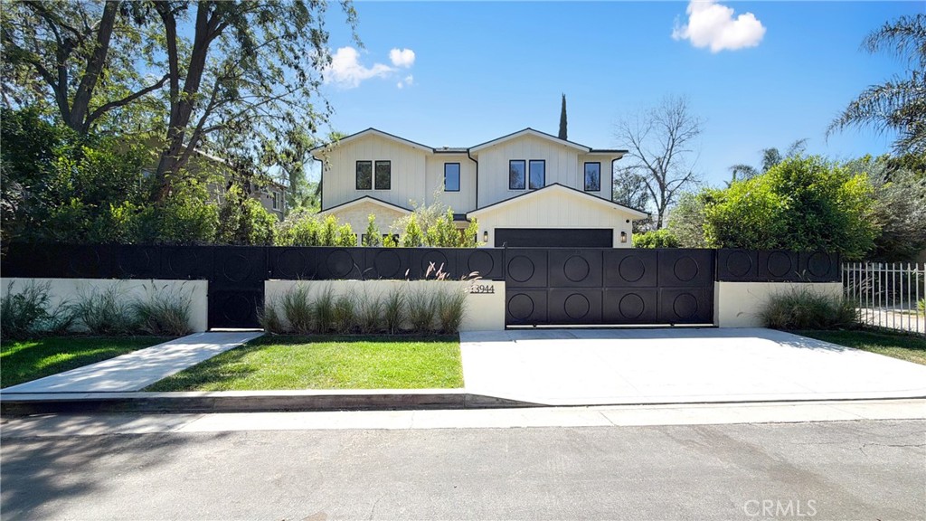 13944 Valleyheart Drive