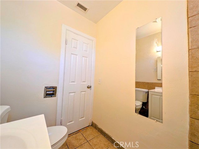 Detail Gallery Image 13 of 33 For 5921 Elmwood Rd, San Bernardino,  CA 92404 - 3 Beds | 1 Baths