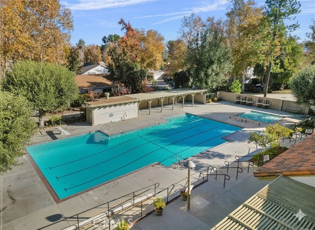 Detail Gallery Image 38 of 40 For 25236 via Sistine, Valencia,  CA 91355 - 2 Beds | 2 Baths