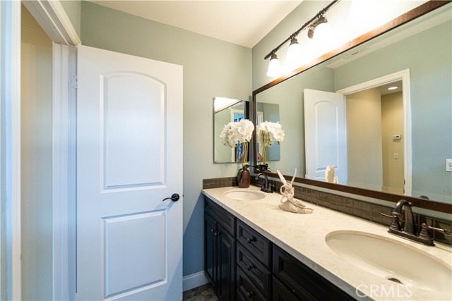 Detail Gallery Image 29 of 35 For 13985 Riverglen, Corona,  CA 92880 - 5 Beds | 3/1 Baths