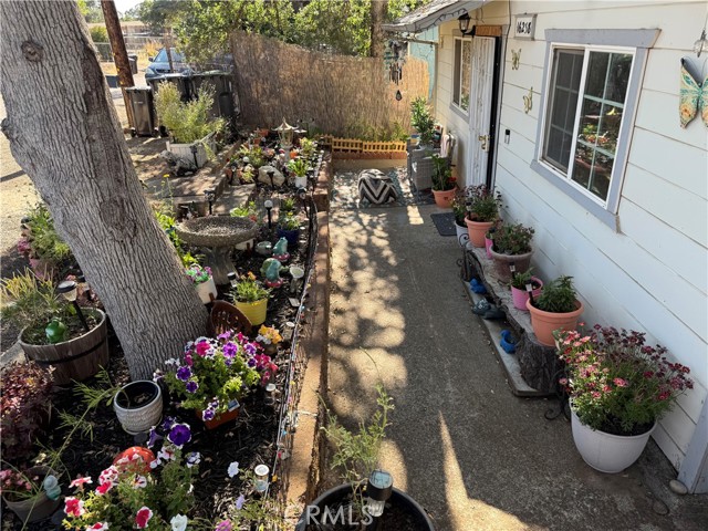 Detail Gallery Image 7 of 8 For 16238 35th Ave, Clearlake,  CA 95422 - 1 Beds | 1 Baths