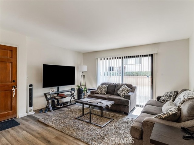 Detail Gallery Image 6 of 28 For 3450 Santa Maria, Santa Maria,  CA 93455 - 2 Beds | 1/1 Baths