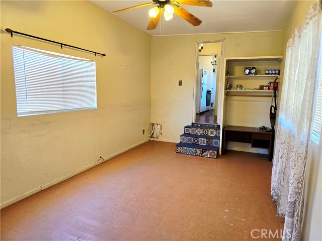 Detail Gallery Image 11 of 17 For 74706 Sunset Dr, Twentynine Palms,  CA 92277 - 2 Beds | 1 Baths