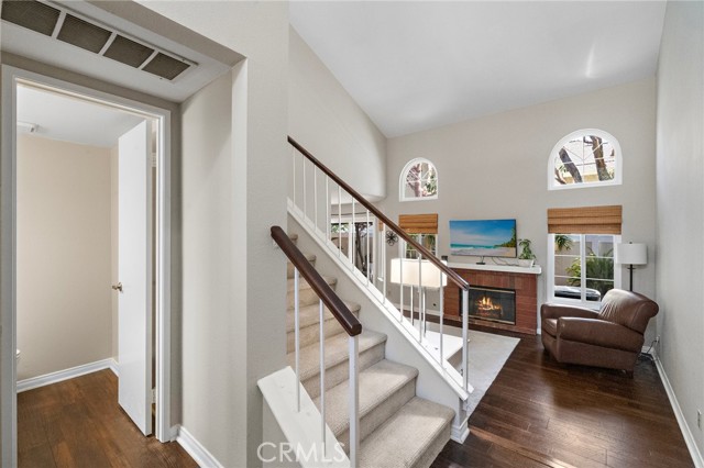 Image 4 of 40 For 26245 Country Glen  49