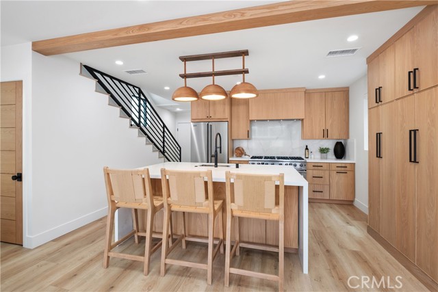 Detail Gallery Image 9 of 38 For 128 39th, Newport Beach,  CA 92663 - – Beds | – Baths