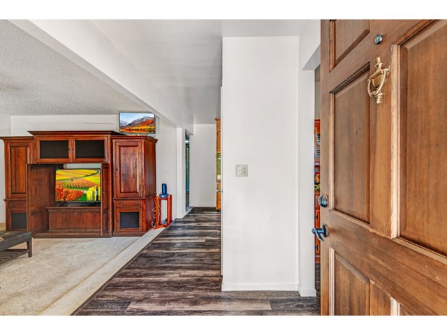 5400 Carrizo Road, Atascadero CA: https://media.crmls.org/medias/61acde5b-feef-4e06-bebe-7c53356b5640.jpg