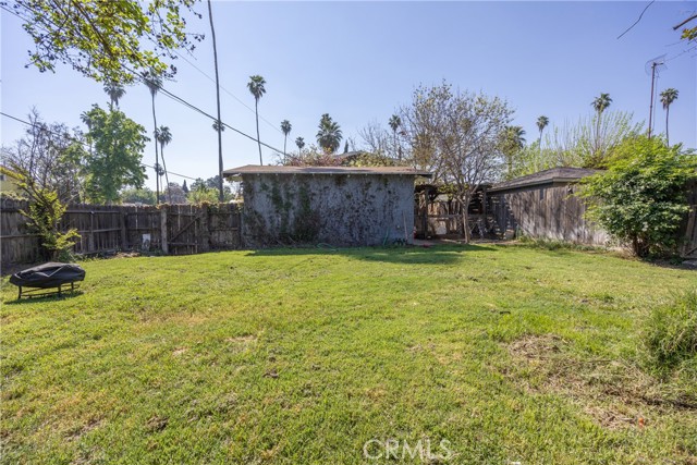 Detail Gallery Image 47 of 48 For 3463 E Kerckhoff, Fresno,  CA 93702 - 4 Beds | 2 Baths