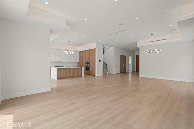 Detail Gallery Image 73 of 75 For 4532 Katherine, Sherman Oaks,  CA 91423 - 6 Beds | 6/1 Baths