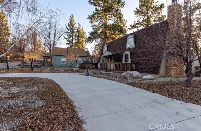 Detail Gallery Image 4 of 37 For 508 Waynoka Lane, Big Bear Lake,  CA 92315 - 3 Beds | 2 Baths