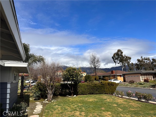 mountain view from front yard