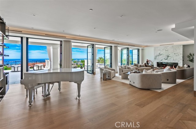 Detail Gallery Image 11 of 74 For 7 Sailview, Newport Coast,  CA 92657 - 7 Beds | 8/2 Baths