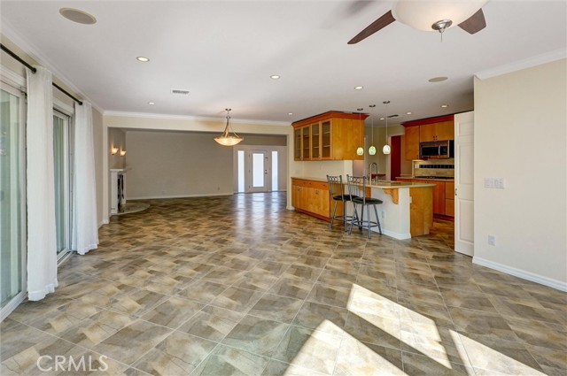 Detail Gallery Image 11 of 31 For 17068 Celtic, Granada Hills,  CA 91344 - 3 Beds | 2 Baths