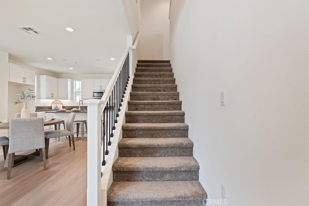 MLS #CV25237857 image #23