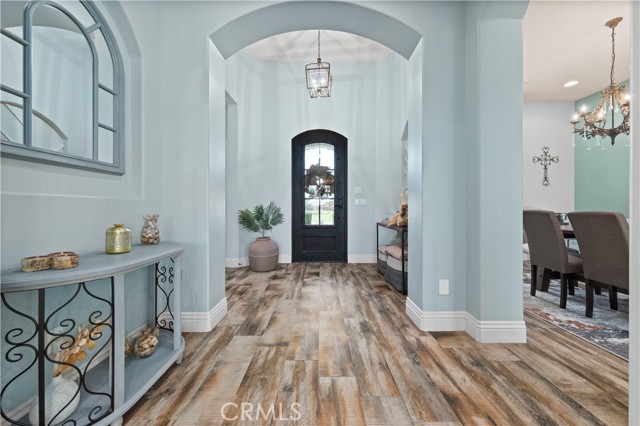 15521 Georges Letour Avenue, Bakersfield CA: https://media.crmls.org/medias/61aff34b-13d1-417d-a6c3-227adbd1e6d3.jpg