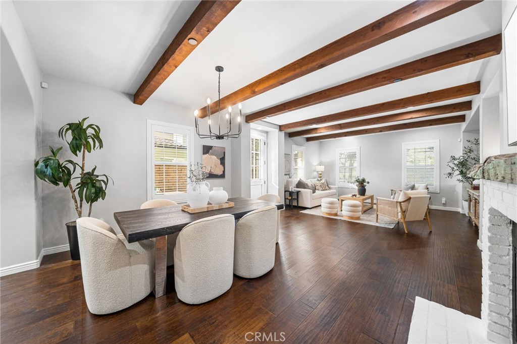 MLS #OC25250779 image #9