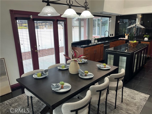 757 Horseshoe Circle, Vista CA: https://media.crmls.org/medias/61b01c64-08d3-4cb2-90b7-697f81fa74b5.jpg