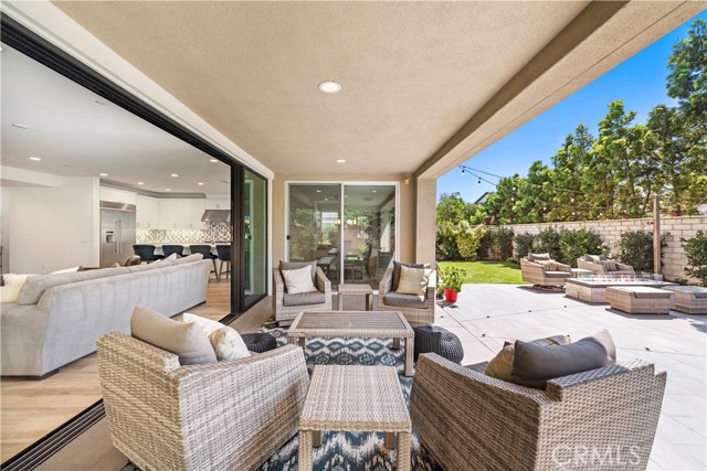 Detail Gallery Image 45 of 55 For 305 Costa Bella Ct, Costa Mesa,  CA 92627 - 4 Beds | 4/1 Baths