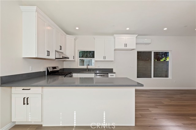 Detail Gallery Image 7 of 25 For 3657 Mountain View Ave, Pasadena,  CA 91107 - 3 Beds | 3 Baths