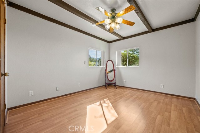 Detail Gallery Image 15 of 54 For 8676 Sky Line Dr, Pinon Hills,  CA 92372 - 3 Beds | 2/1 Baths