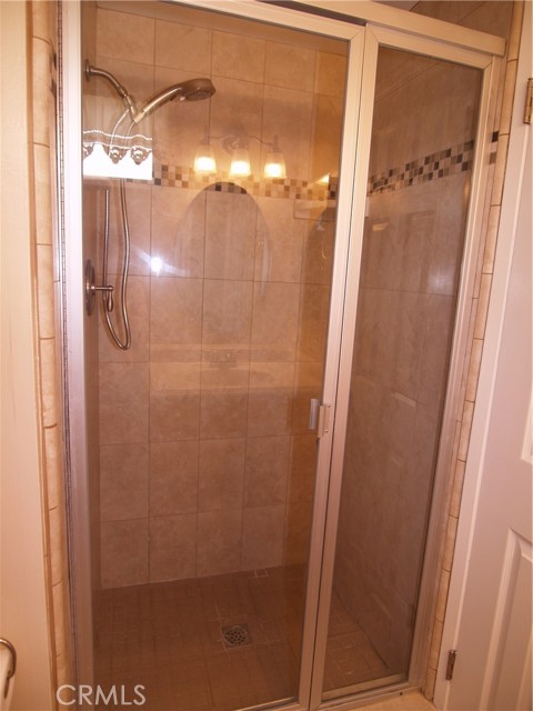 5554 La Deney E Street, Montclair CA: https://media.crmls.org/medias/61b28681-a05f-4ba8-8e77-9a430bc4fdc7.jpg