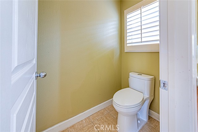 955 Blackberry Lane, Carson CA: https://media.crmls.org/medias/61b5dbeb-a78e-4964-ac82-f3931eca4203.jpg