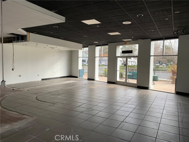 615 Mangrove Avenue, Chico, California 95926, ,Commercial Lease,For Rent,615 Mangrove Avenue,CRSN23066386